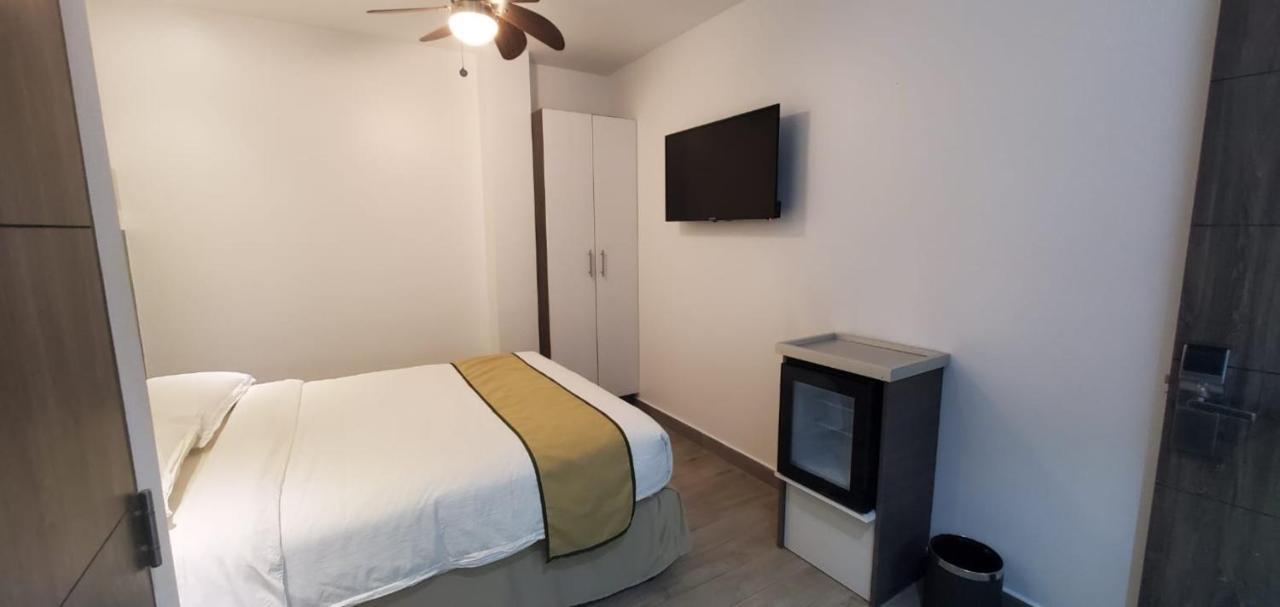 Hotel Cultura Plaza Сан Хосе Екстериор снимка
