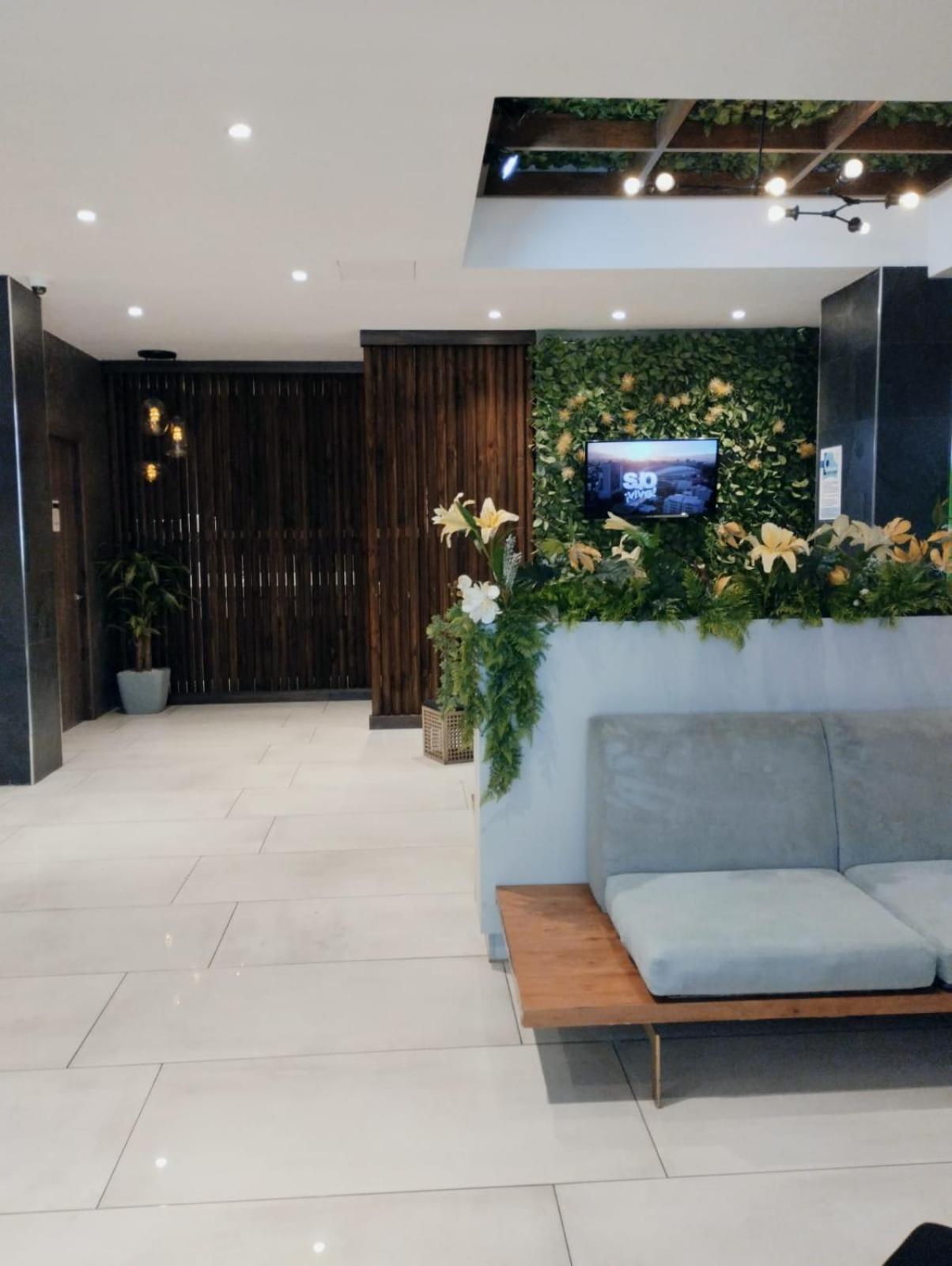 Hotel Cultura Plaza Сан Хосе Екстериор снимка